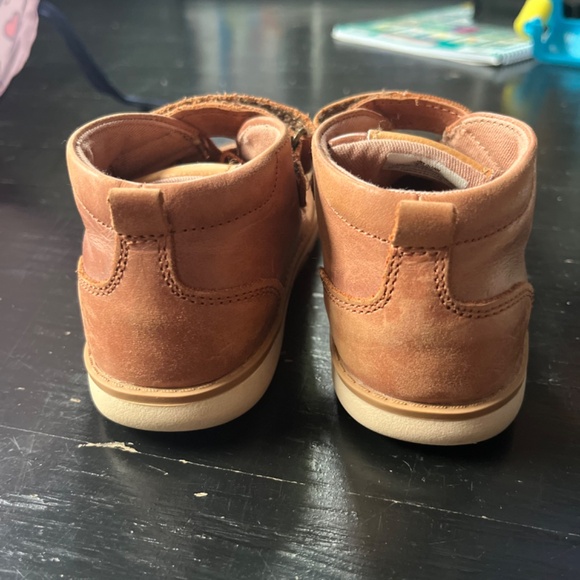 Shoes - Picture 3 of 5